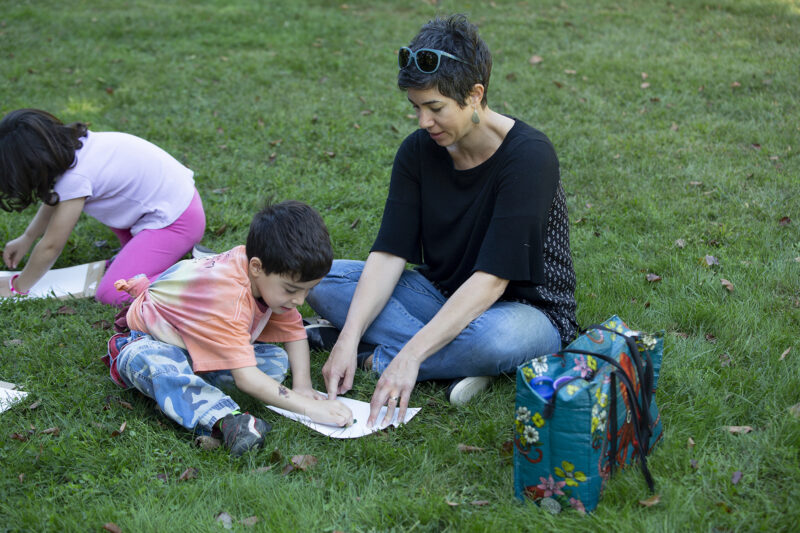 Kids Tie-Dye Together and Enjoy a Trip to Wave Hill